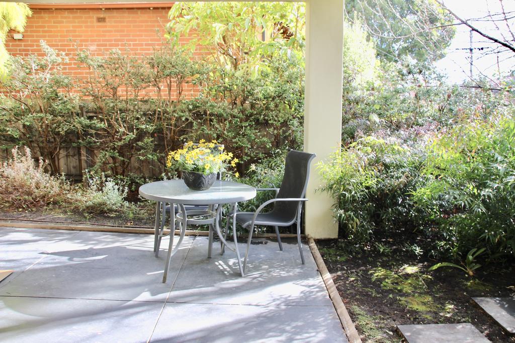 Your Home Away From Home Melbourne Eksteriør bilde